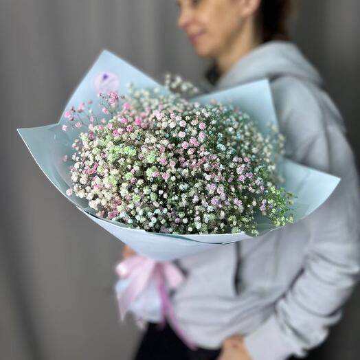 Букет из цветной гипсофилы