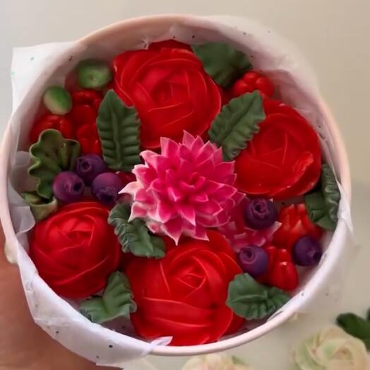 Цветы из зефира, подарок "Изысканный букет из зефирных роз и хризантем"