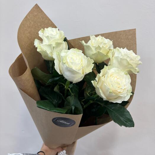 Dutch white roses bouquet