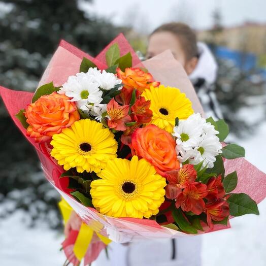 Букет сборный с жёлтыми герберами