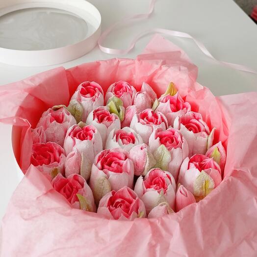 Marshmallow tulips, marshmallows in a box