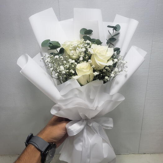 3 White Roses Bouquet