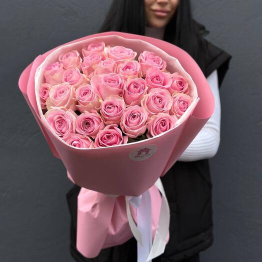 Букет розовых роз, 25шт