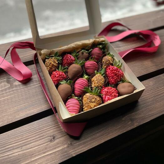 Beso Yagi-fresas cubiertas de chocolate 🍓