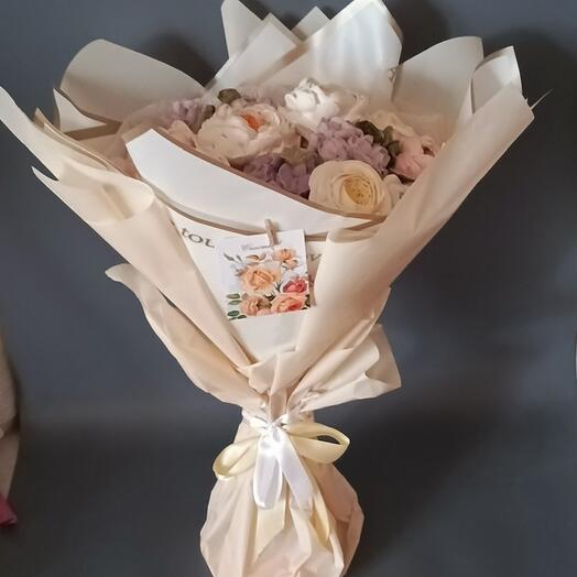 Зефирные облако в букете