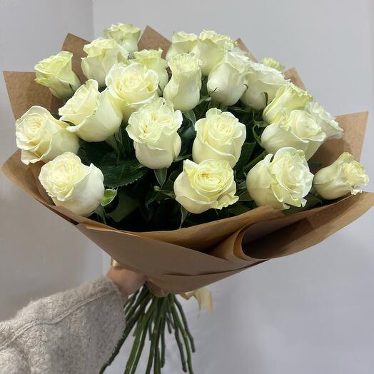 White mondial bouquet