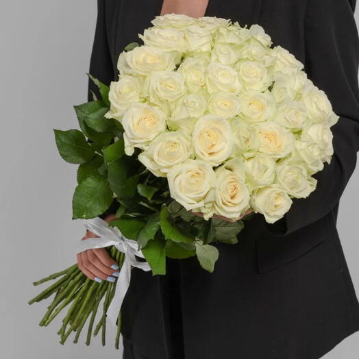 21 white roses