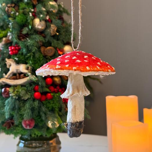 Интерьерная/ ёлочная игрушка ручной работы. Ретро серия "Мухомор"