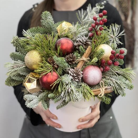 Новогодняя зимняя композиция «Новогодняя ночь»