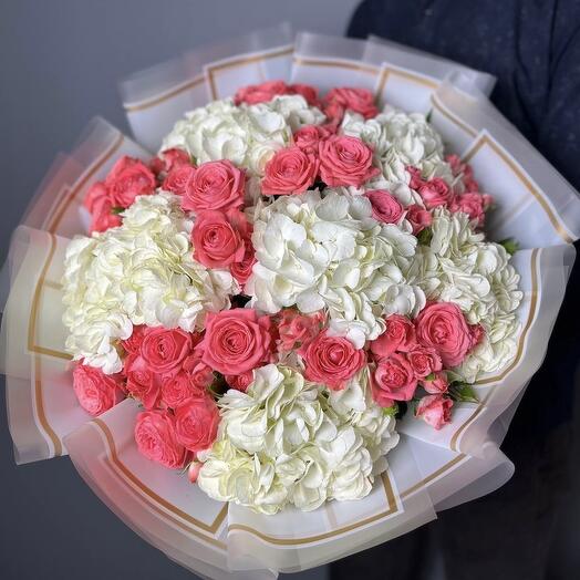 Mix Hydrangea Bouquet N-070