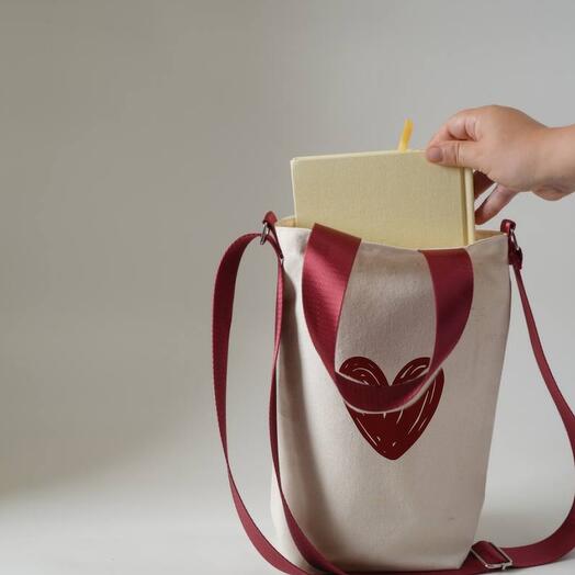 Сумка для бутылки через плечо "Сердечко"