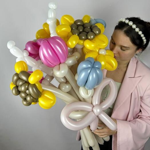 Креативный букет 10 L размер на 1 сентября