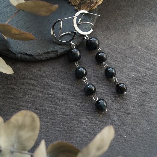 Серьги-гвоздики с соколиным глазом