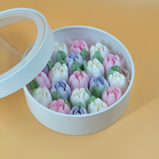 Тюльпаны из зефира МИКС белый d20