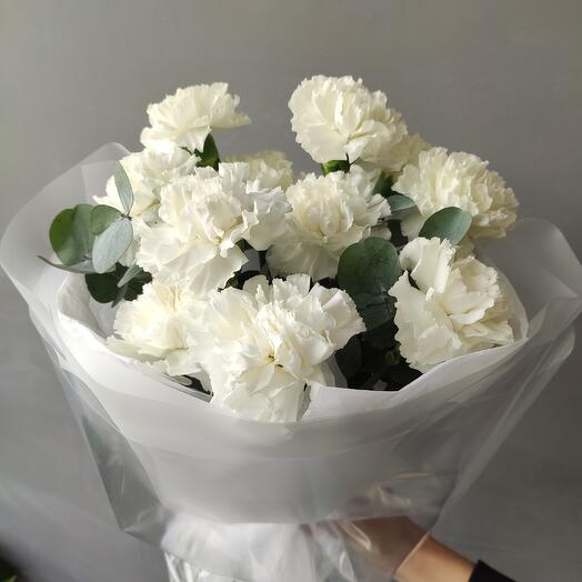 Монобукет из белых гвоздик Белые ночи