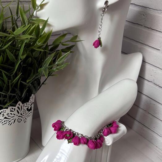 Серьги и браслет ручной работы «Тюльпаны»