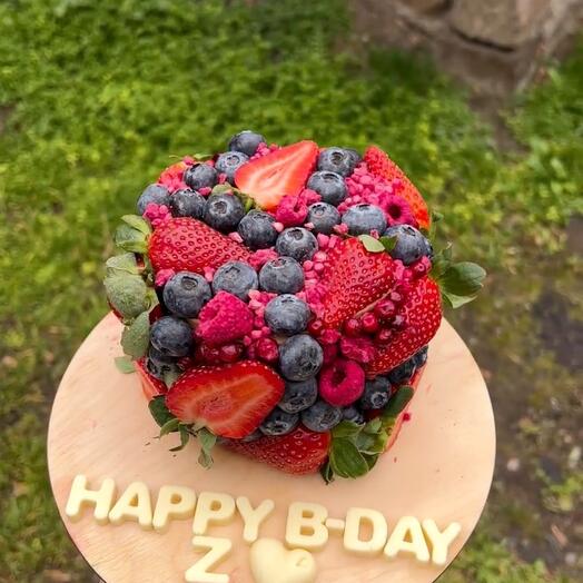 BENTO BERRY cake