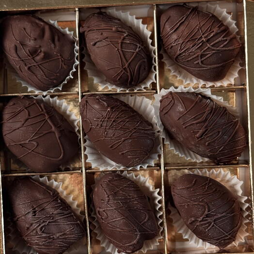 Набор королевских фиников с начинкой Дубайский шоколад в молочном шоколаде без лактозы и сахара, без глютена