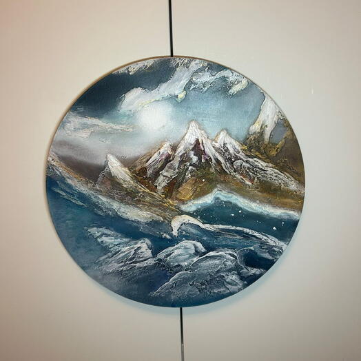 Величие заснеженных вершин