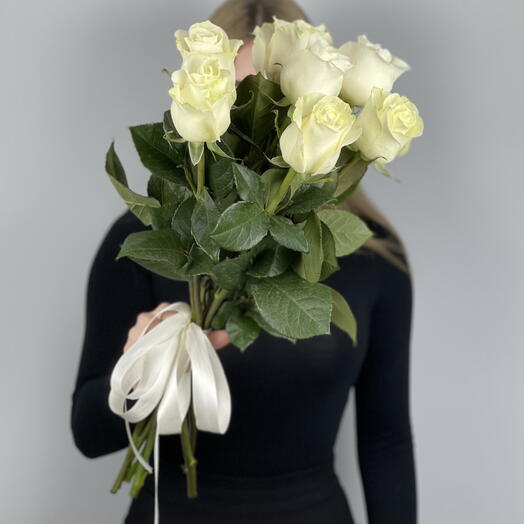 Букет из 7 премиальных белых роз 60см (27)