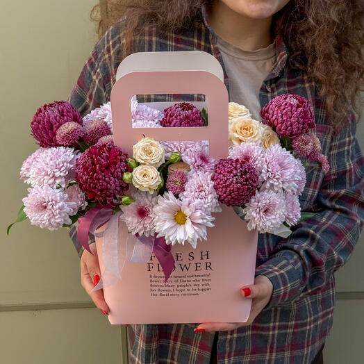 Композиция "Магия цвета" L + сладкий подарок 🎁