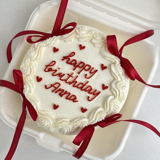 Бенто торт с надписью "Happy Birthday, Anna", торт для девушки, торт для сестры, торт для дочки, торт для подруги