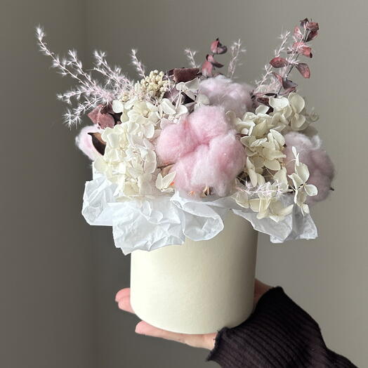 Сухоцветы в розовом цвете 🌸