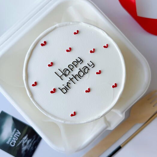 Бенто торт с надписью «happy birthday»