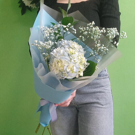 Букет комплимент с гортензией