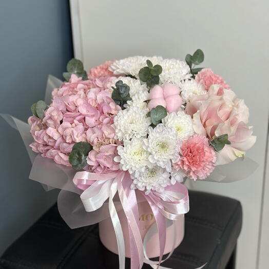 Нежная композиция в коробочке 💞