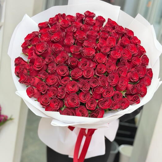 101 алых роз🥀