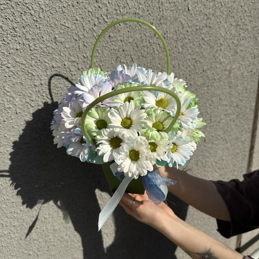 Букет из радужной ромашки
