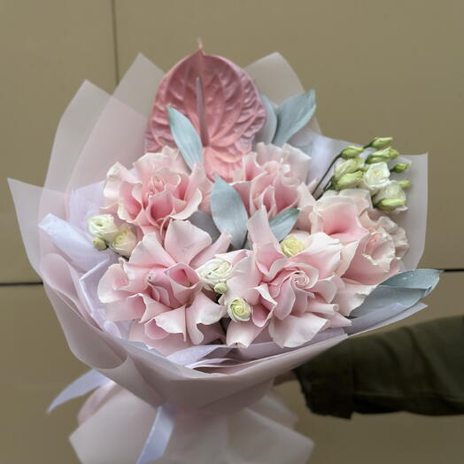 Ажурные розы и антуриум 🌸