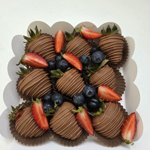 Клубника в бельгийском шоколаде 🍓 9шт