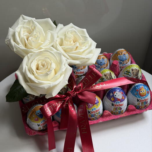 Композиция kinder с цветами розами 3 шт