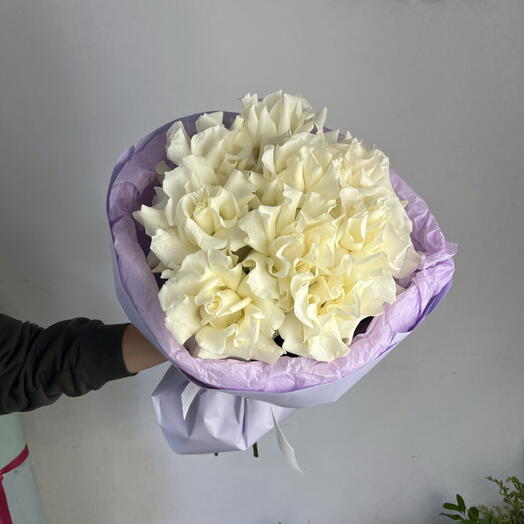 Букет 9 белых роз