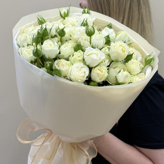 Букет из кустовых роз 💐🤍