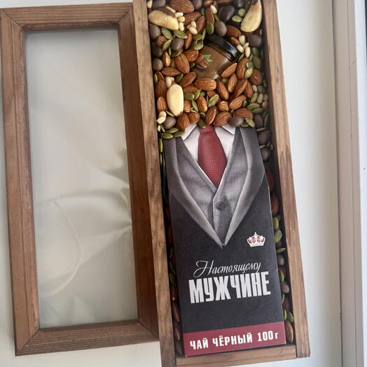 Ореховый мужской бокс