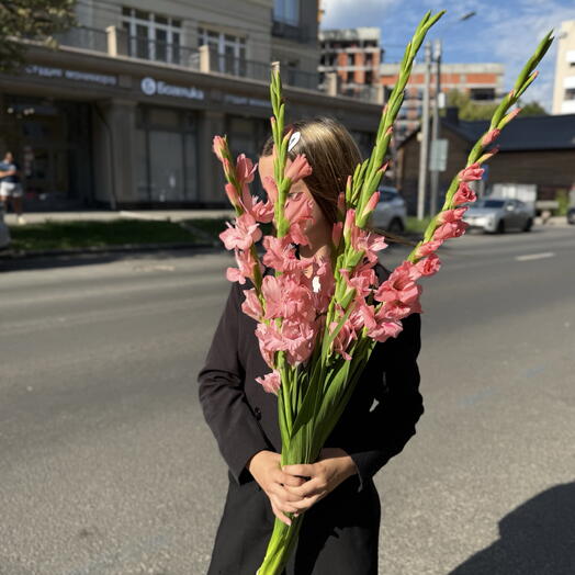 Букет из гладиолусов 🌸