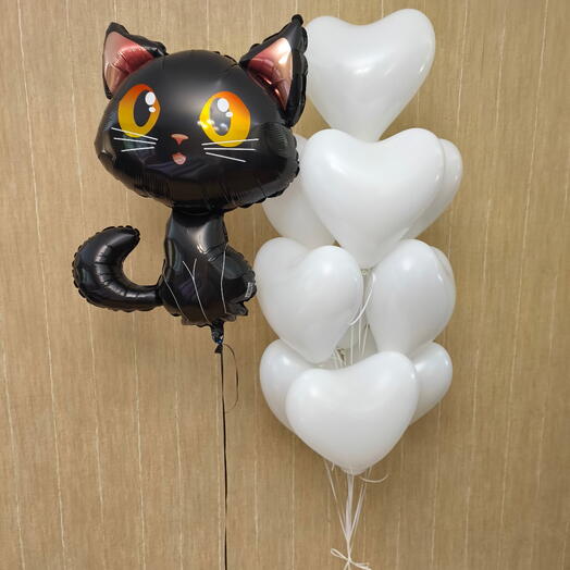 10 белых сердечек и черная кошка