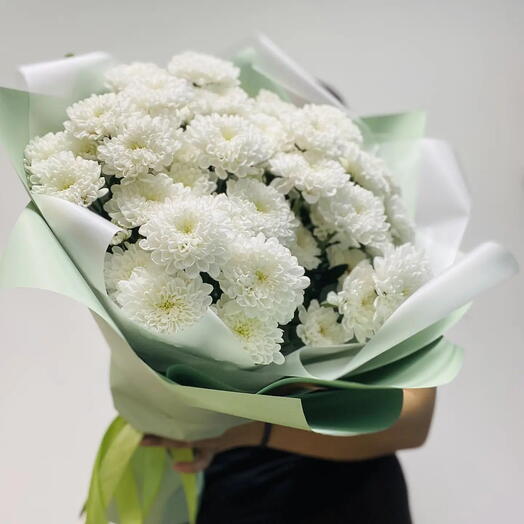 Букет из 7 белоснежных хризантем 💚