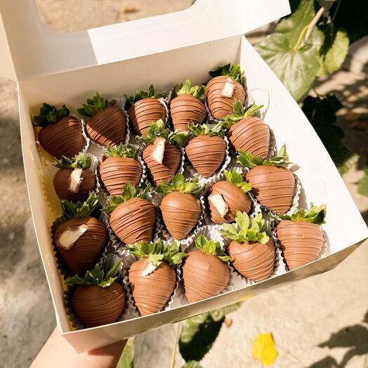 Клубника в бельгийском шоколаде🍫🍓