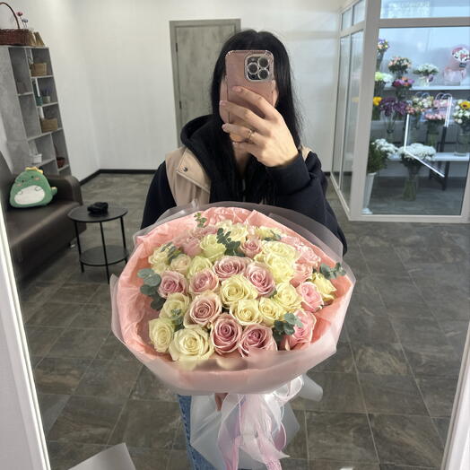 Букет Кенийский роз 35 шт