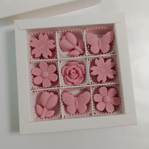 Конфеты из клубничного шоколада Callebaut (9 шт.) Конфеты из Бельгийского шоколада
