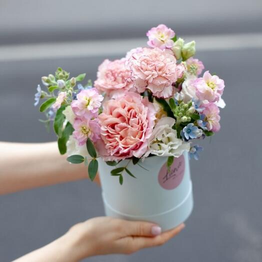 Цветы в коробке "Элегия"