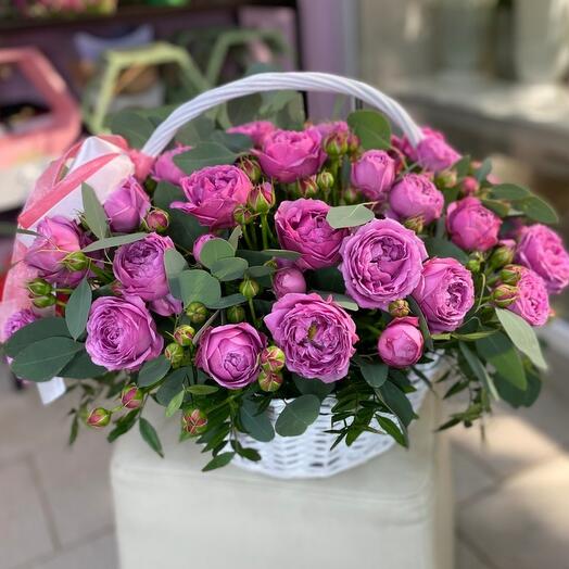 Basket with flowers
