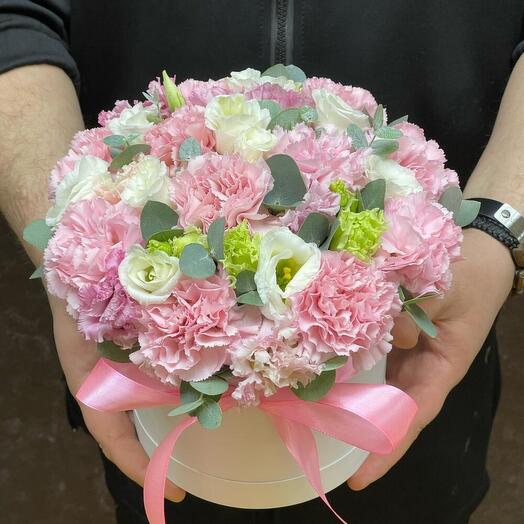 Dianthus de encaje con eustoma en Caja