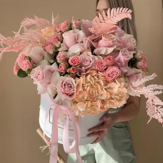 Цветы в коробке Мейсон