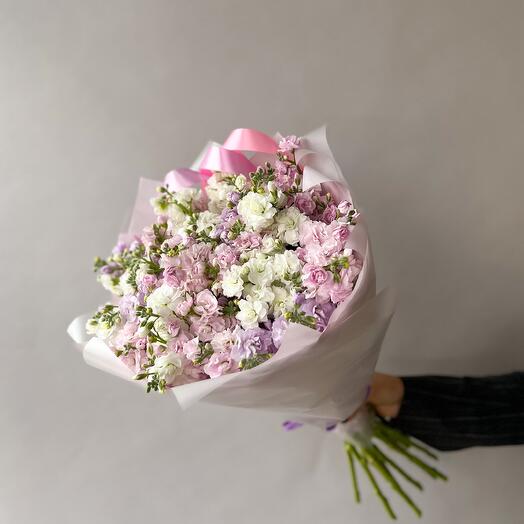 Bouquet of 15 rainbow fragrant mattioles