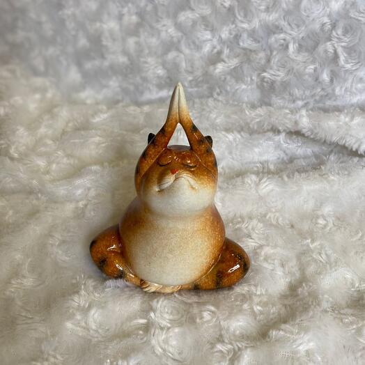 Фигурка кота